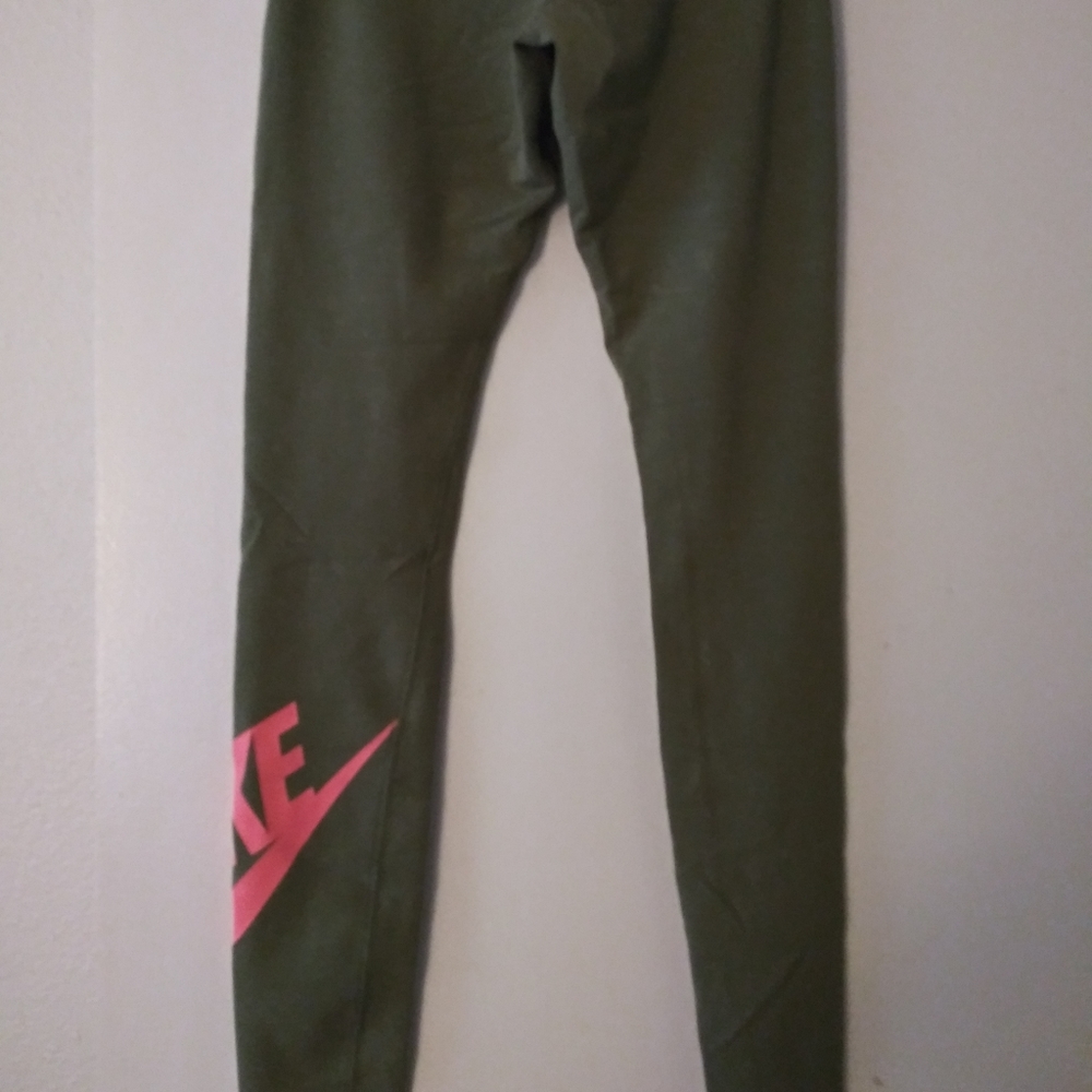 Nike Yoga Pants
